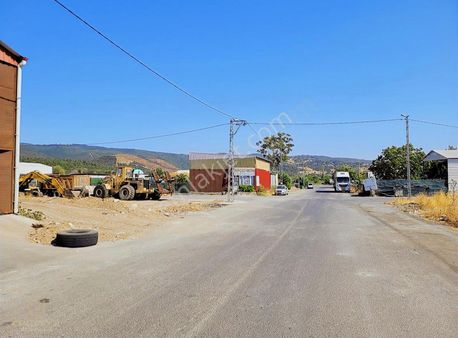 Century21 Bal'dan Susurluk Kışla Mah.de Satılık 260 M2 Dükkan