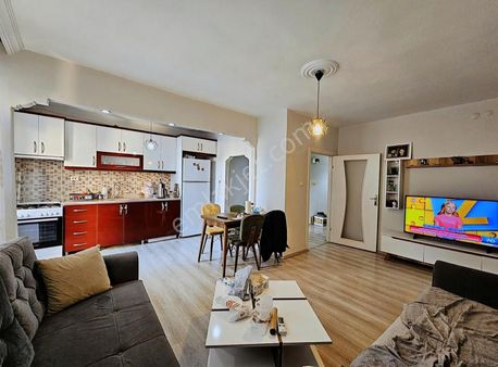 Genç Emlak'tan Yeni Mah. Satılık Full Yapılı 2+1 Daire.