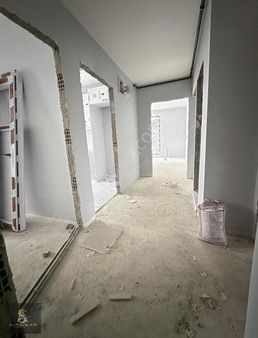 İstasyon Mah. 2+1 Satılık 100m2 Ara Kat Sıfır Daire