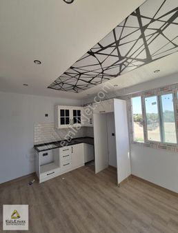 Gültepe'de 1+1 Özel İşçilik Az Katlı Krediye Uygun Satılık Daire