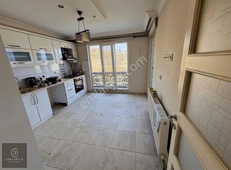 C21 Loca'dan Çevre Yolu Üzeri 2+1 Kiralık Daire