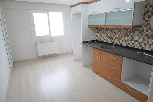 Seyrekde Kiralık Fiyatdüştü 2+1 Doğalgazlı+balkonlu Çiğliserkan