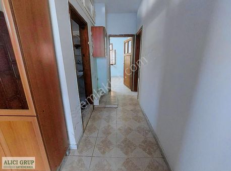 Kiremithane Yüzme Hvz Yanı 2.5 Katlı Cazip Fiyatta Satılık Mstkl