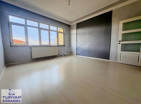 Mükemmel Konumda 3+1 Ön Cephe Site İçersinde Daire