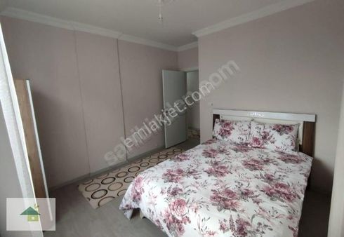 Kıralık Asansorlu Esyalı 1+1 Daire