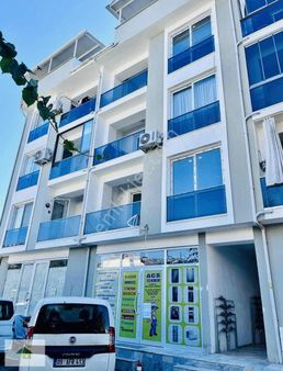 Dalaman Merkezde Satılık Full Kredili Geniş 47 M2 Net Ara Kat