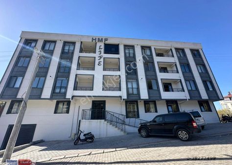 Fatih Sultan Mehmet Mahallesi'nde Kiralık 1+1