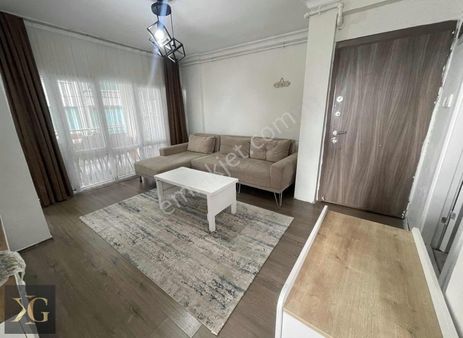 Pruva'dan Aile Binasında Satılık 2+1 Ayrı Mutfaklı Daire