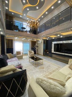 Aziz Emlak’tan Kurdalide Acil Satılık Lüks Komple Bina