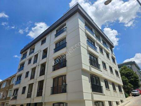 Deluxe 26 'dan Sıfır Binada Teraslı Asanörlü Manzaralı 4+2 170 M2 Dublex