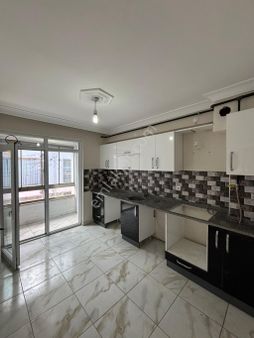 Eı-desticilerden 71 Evlerde 3+1 Kiralık Daire