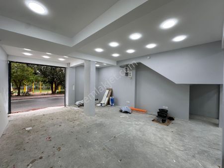 Akçadağ Gayrimenkul'den İçi Sıfır Yapılmış Geniş Kullanışlı Depo