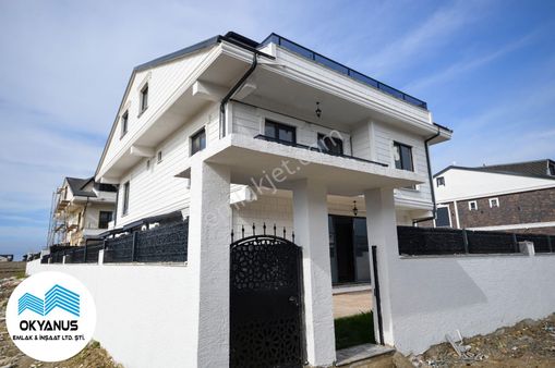 Sakarya Kocaali’de Satılık 4+1 Villa Özel Tasarımlı, Havuzlu, Saunalı