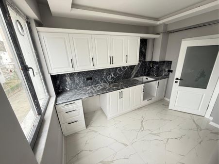 Doğan Emlak Group’tan İlkadım Derebahçe Mh.2+1 3.kat Sıfır Daireler