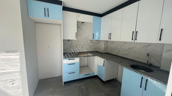 Belediye Arkası 1+1 Merkezi Konumda Kiralık