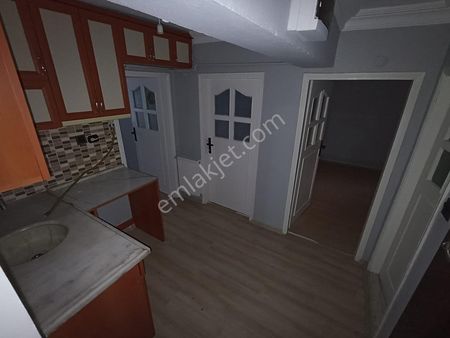 Samsun İlkadım Gazi Devlet Hastane Arkası Asansörlü 5 Kat 2+1 Daire