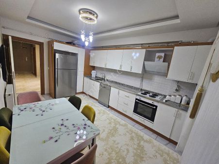 Hızlı 21 Gayrimenkul'den Acil Satılık 3+1 Fırsat Daire