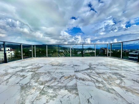 Berkay Demirel'den Zeytinlide Kazdağları Manzaralı 3+1 Dubleks