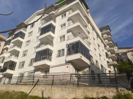 Mülk Merkezi Gayrimenkulden Dereboyu Cd Yakını 3+1 Satılık Daire!!!