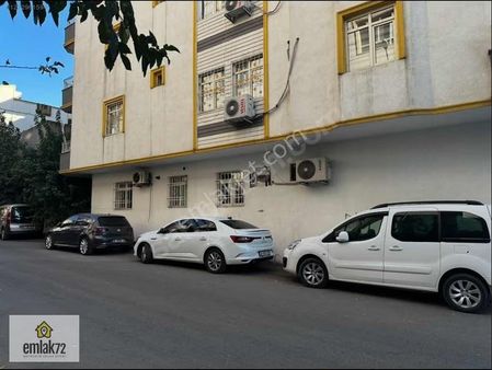 Emlak 72 Den Bahçelievler Mahallesinde 2+1 Satılık Daire