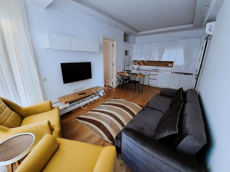 Han Emlak'tan Menderes Mah'de Denize 150 M 1+1 Eşyalı Fırsat