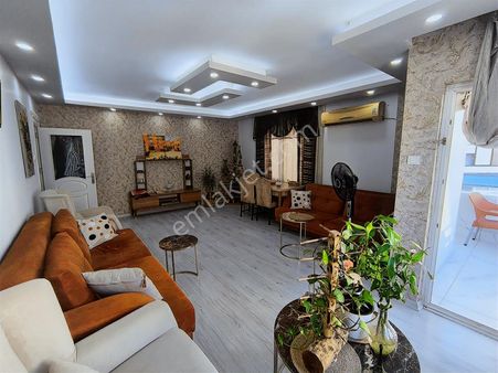 Han Emlak'tan Gmk Üzeri Deniz Manz. Havuzlu Siteiçi Satılık 3+1