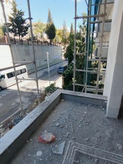 İzmir Buca Yaylacık 45 Mk Dmo Lise Yakını Sıfır Daire