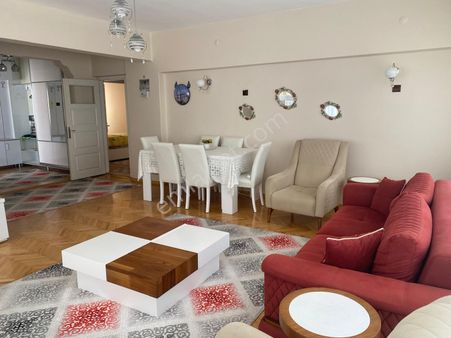 Eskişehir Şehirmerkezinde Köprü Başı 3+1 Ful Eşyalı Daire