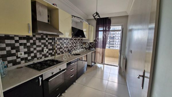 Emir Emlak Ofisinden Karataş Merkezde