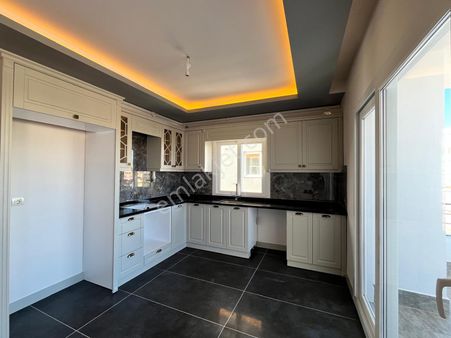 Erdemli Yukarı Alata'da Ultra Lüx Daire...