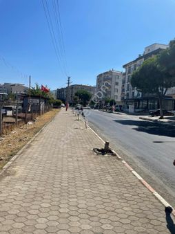 Kemalpaşa Armutlu'da Cadde Cepeli 1.035,89 M2 Satılık