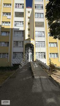 Labirent Emlak'tan Çat Yolu Toki'lerde Kiralık 3+1 Daire