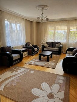 Manastır Emlak'tan Kiralık Full Eşyalı 3+1 Daire 20.000tl