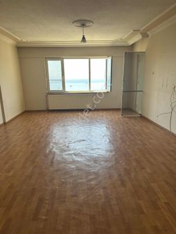 Manastır Emlak'tan Site İçerisinde Deniz Manzaralı 3+1 Kiralık..