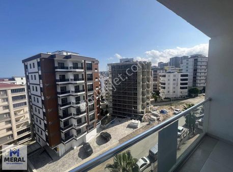 Meral Yapı&gayrimenkulden Kiralık Site İçi 1+1 Daire