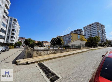 Meral Yapı Gayrımenkul'den Kiralık Full Eşyalı 3+1 Daire