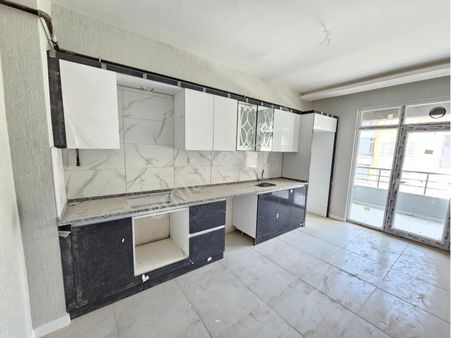 İşyapar Gayrimenkulden Kosova Mahallesinde Site İçi 3+1 Daire