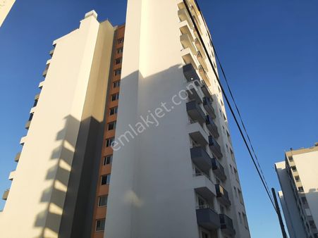 Remax Toros'tan Tece'de Deniz Manzaralı Geniş 1+1 Fırsatı