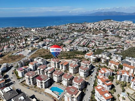 Şehır Merkezıne Yakın 4+1 Dubleks Teraslı Lüks Daıre – Doğalgazlı, Havuzlu, Otoparklı!