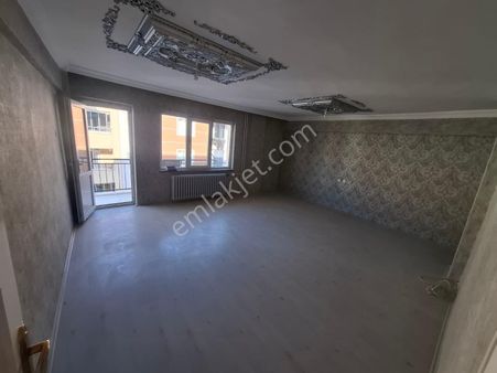 Rba Dan Emek Mahallesinde Satılık 3+1 Daire