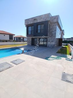 Aydın Didim Efeler 5+1vhavuzlu Satılık Villa