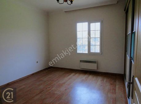 Kuşçularda Kiralık Tek Katlı 1000 M2 Bahçeli 3+1 Villa