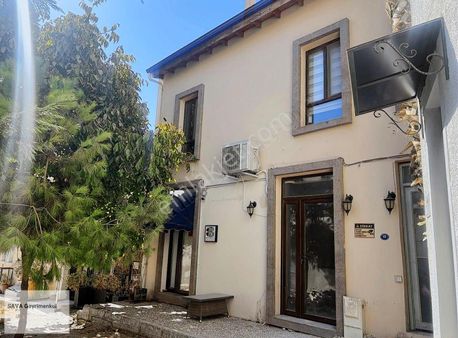Urla Sanat Sokağı'na Yürüme Mesafesi Kiralık Dubleks Daire