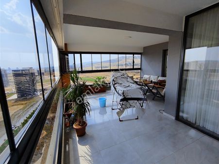 Ovacık'ta Ultra Lüks Yapılı Sitede 10. Kat Ön Köşe Daire 4.5+1