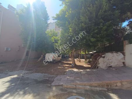 Ergünden Sağlık Mahallesinde Merkezi Konumda 15 Kata İmarlı Arsa