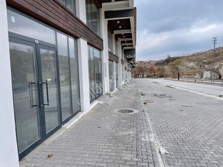 Realty Gate'ten Cadde Üzerinde Kiralık Boş Dükkan