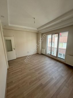 Altıntepsi Akpınar Caddesi Yeni Sokakda Satılık 2+2 Dubleks