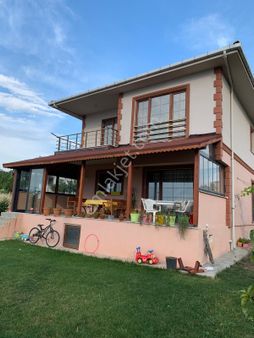 Çanakkale Merkez Yapıldak 160 M2 Satılık Müstakil 3+1 Bahçeli Ev