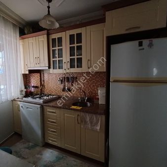 Alemdar'dan B.paşa Kartaltepe Mah.'de Satılık Yarı Bodrum Daire