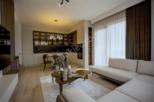 Yatırım Fırsatı-1+1-lüks Tasarım-üniversite-havaalanı Yanı